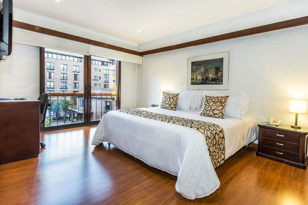 Travelers Condominio Plenitud ボゴタ エクステリア 写真